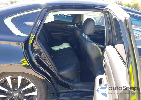 2018 Nissan Altima 2.5/S/Sv/Sl/Sr z USA, uszkodzony, nr VIN 1N4AL3AP1JC121909